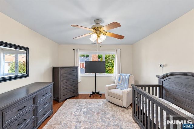 89 Lexington Lane, Wayne, NJ 07470