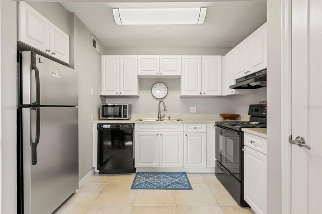 13762 ORANGE SUNSET DRIVE 102, Tampa, FL 33618
