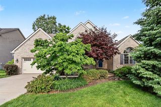 1044 Bicentennial Parkway, Ann Arbor, MI 48108