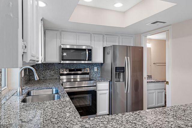 6503 N 10TH Place, Phoenix, AZ 85014