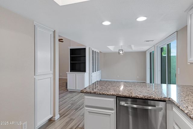 6503 N 10TH Place, Phoenix, AZ 85014