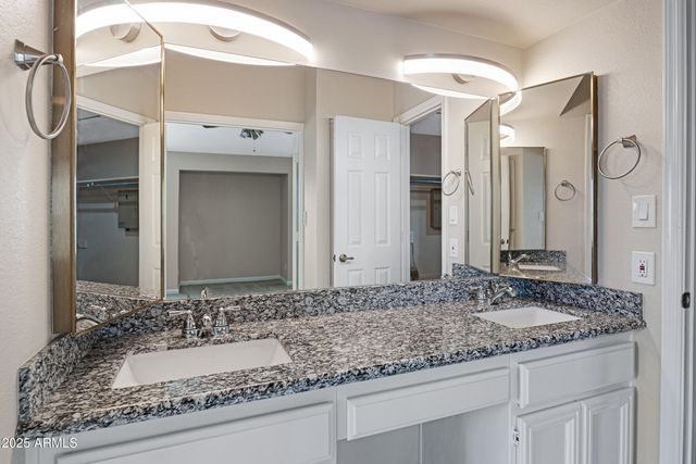 6503 N 10TH Place, Phoenix, AZ 85014