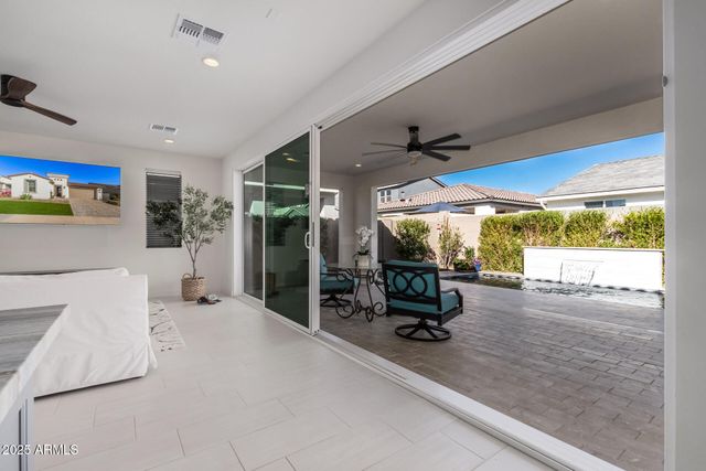 17184 W MOUNTAINAIR Street, Surprise, AZ 85388