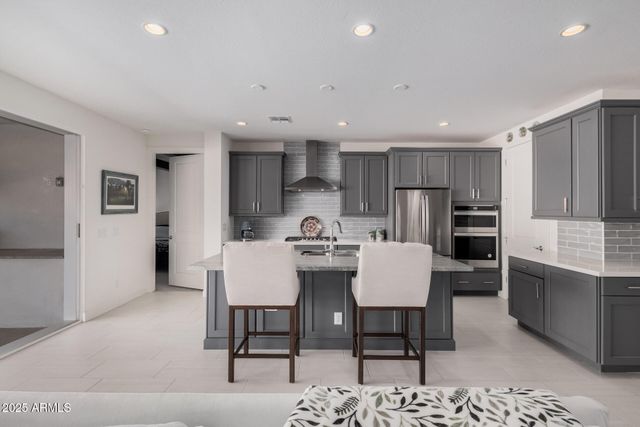 17184 W MOUNTAINAIR Street, Surprise, AZ 85388