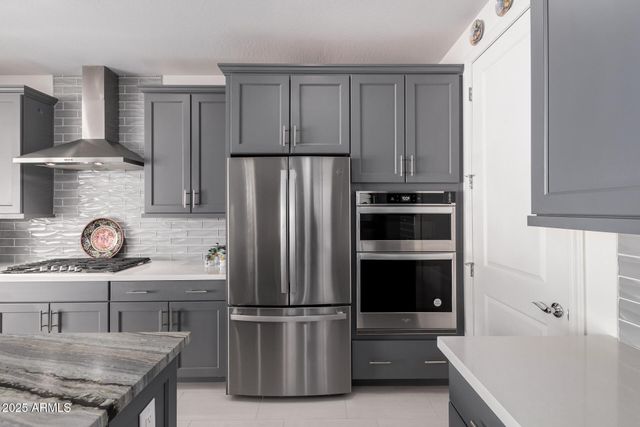 17184 W MOUNTAINAIR Street, Surprise, AZ 85388