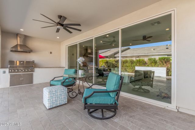17184 W MOUNTAINAIR Street, Surprise, AZ 85388