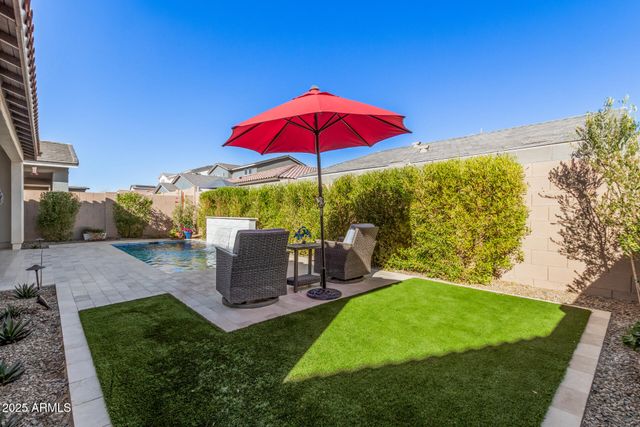 17184 W MOUNTAINAIR Street, Surprise, AZ 85388