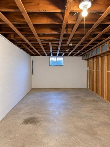 3504 Sloan Drive, Kansas City, KS 66104