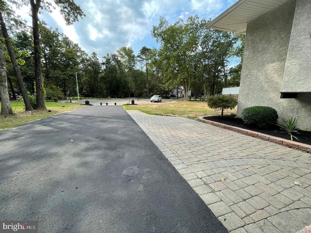 802 SALEM CT, ATCO, NJ 08004 — photo 4