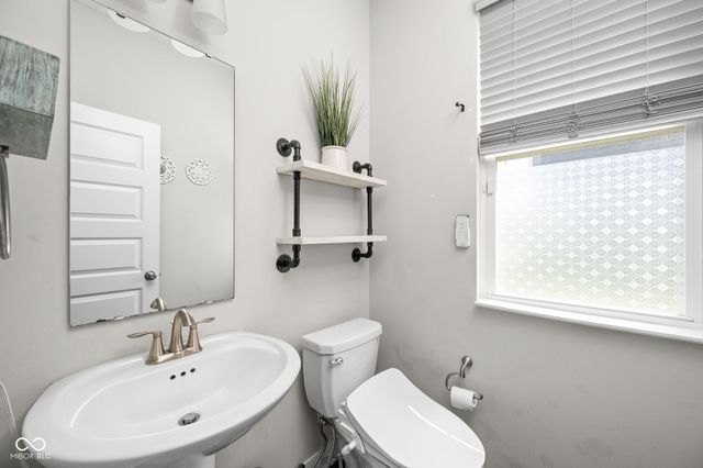 587 Ferndale Lane, Danville, IN 46122