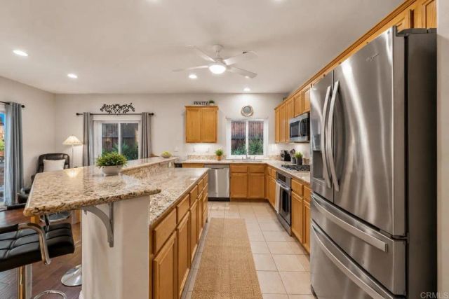 3146 Willow Tree Lane, Escondido, CA 92027