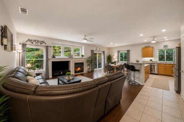 3146 Willow Tree Lane, Escondido, CA 92027