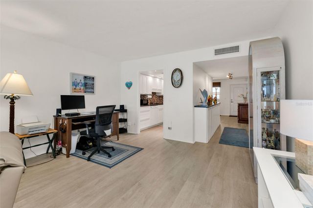 255 THE ESPLANADE N 806, Venice, FL 34285