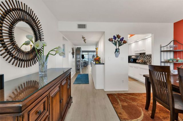 255 THE ESPLANADE N 806, Venice, FL 34285