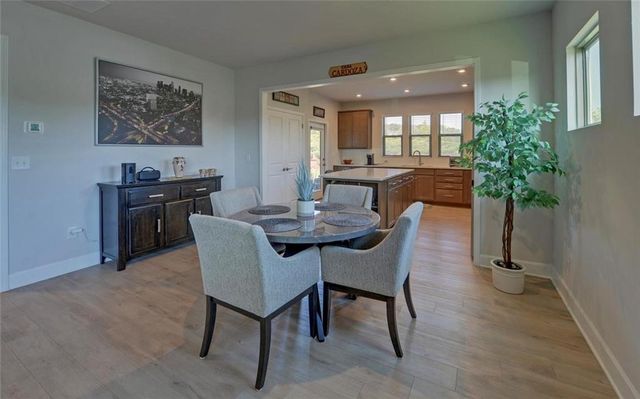 5724 Grapewood Street, Hoschton, GA 30548