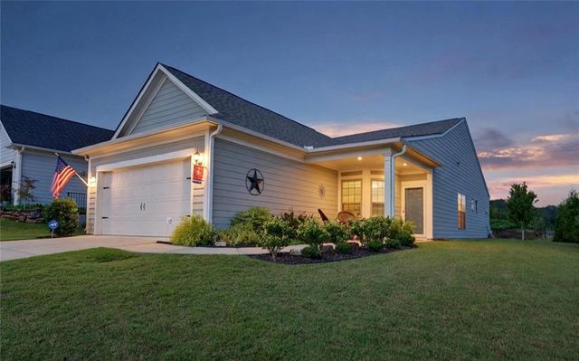 5724 Grapewood Street, Hoschton, GA 30548