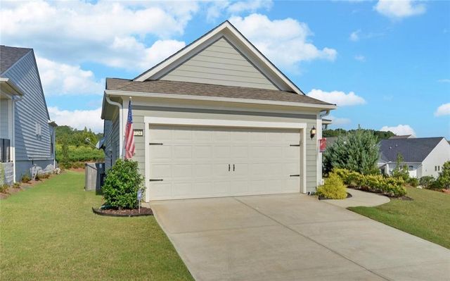 5724 Grapewood Street, Hoschton, GA 30548
