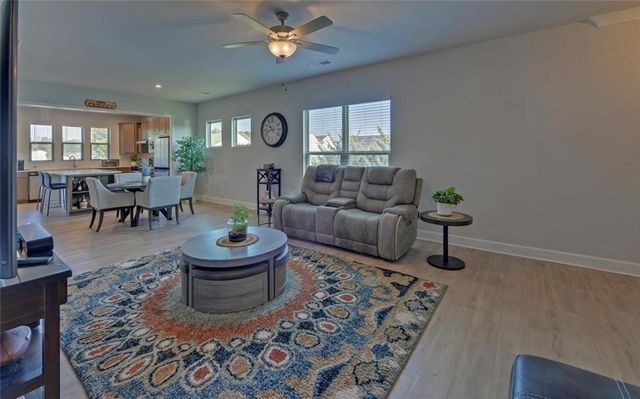 5724 Grapewood Street, Hoschton, GA 30548