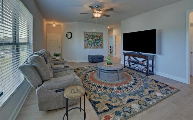 5724 Grapewood Street, Hoschton, GA 30548
