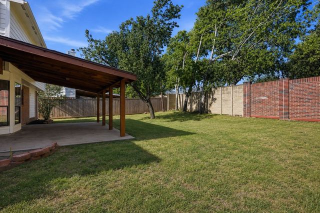 614 Berkley Drive, Grapevine, TX 76051
