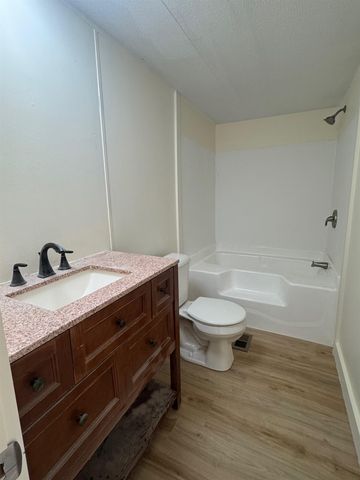 137 Keyes Hollow Road, Lempster, NH 03605