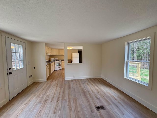 137 Keyes Hollow Road, Lempster, NH 03605