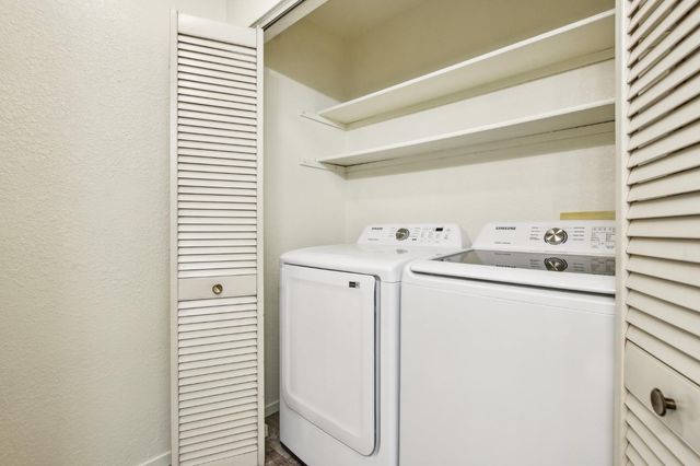 2280 Hurley Way #36, Sacramento, CA 95825