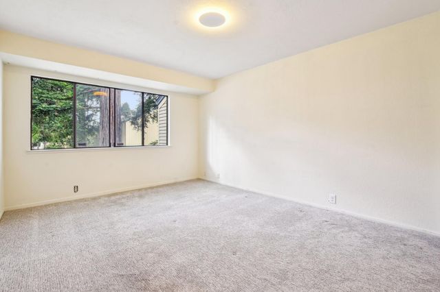 2280 Hurley Way #36, Sacramento, CA 95825