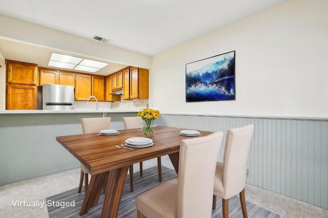 2280 Hurley Way #36, Sacramento, CA 95825