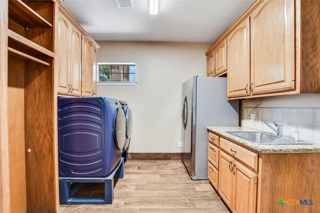 200 Diamond Trail, Georgetown, TX 78633