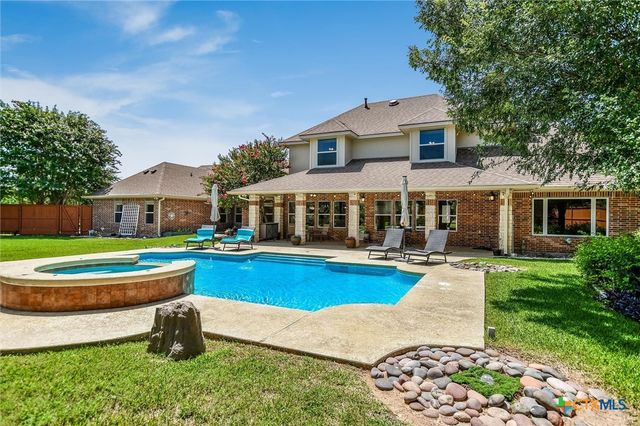 200 Diamond Trail, Georgetown, TX 78633