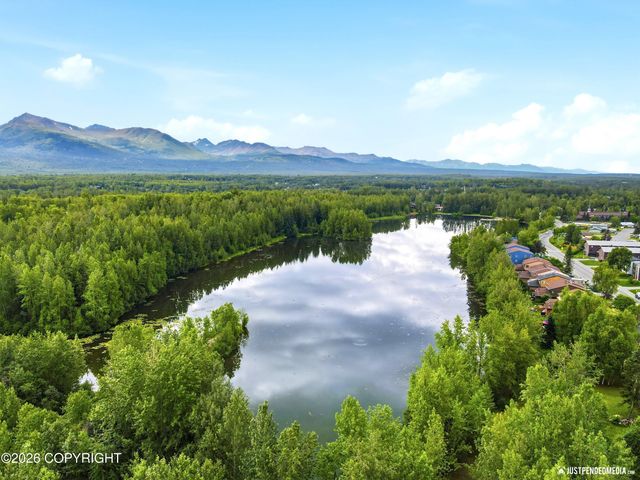 1811 Beaver Place, Anchorage, AK 99504