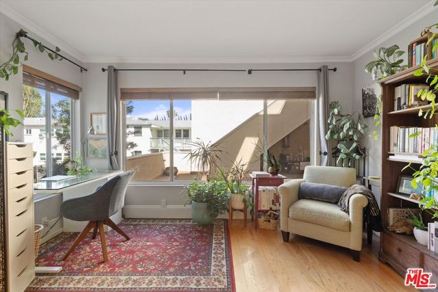 14934 Dickens Street 7, Sherman Oaks, CA 91403