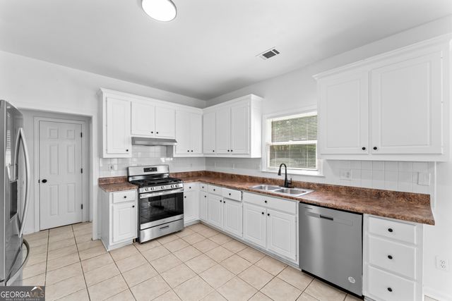 4267 Azalea Walk, Ellenwood, GA 30294