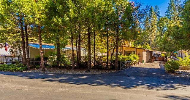 39737 Road 274 # 22, Bass Lake, CA 93604