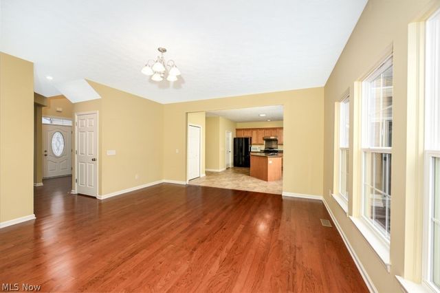 3784 Firethorn Drive, Aurora, OH 44202