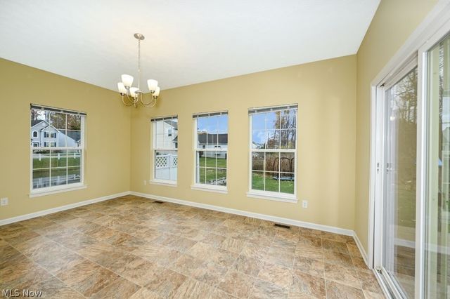 3784 Firethorn Drive, Aurora, OH 44202