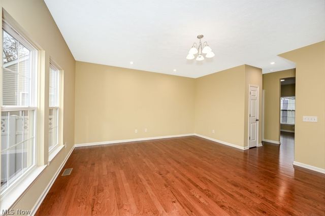 3784 Firethorn Drive, Aurora, OH 44202