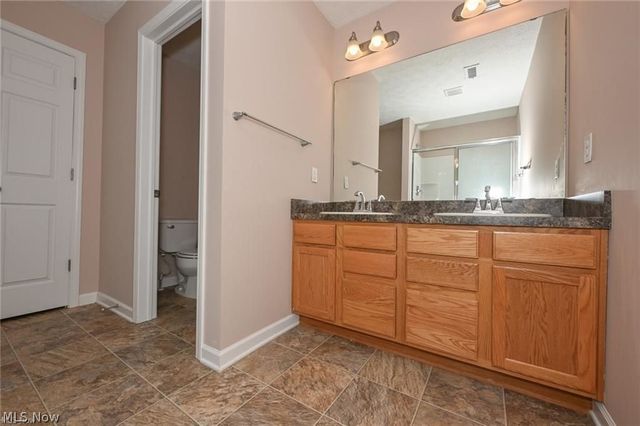 3784 Firethorn Drive, Aurora, OH 44202