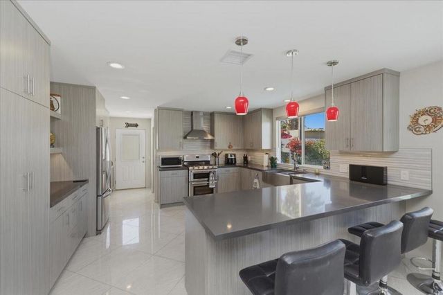 74614 Yucca Tree Drive, Palm Desert, CA 92260