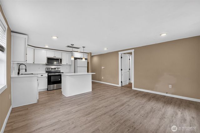 512 133rd Street S, Tacoma, WA 98444