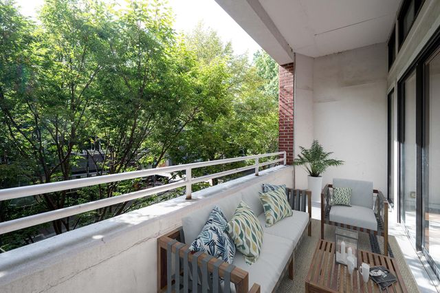 95 S Main St Apt 204, Memphis, TN 38103