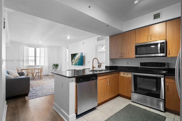 1830 Radius Drive 903, Hollywood, FL 33020