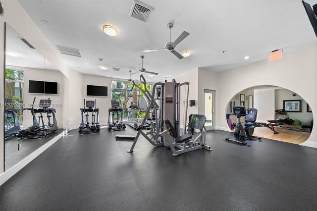 1830 Radius Drive 903, Hollywood, FL 33020