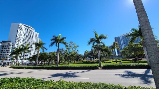 1830 Radius Drive 903, Hollywood, FL 33020