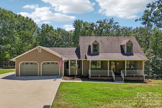 158 Mallard Drive, Columbus, NC 28722