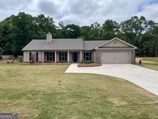 2363 Rat Kinney Road, Statham, GA 30666