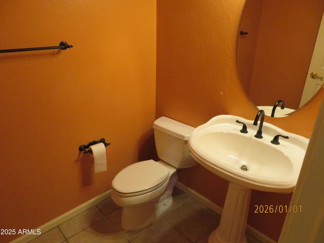 7748 E MANANA Drive, Scottsdale, AZ 85255