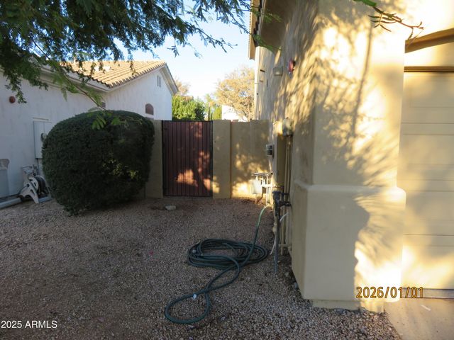 7748 E MANANA Drive, Scottsdale, AZ 85255