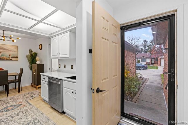 25029 Joanne Smith Drive, Warren, MI 48091